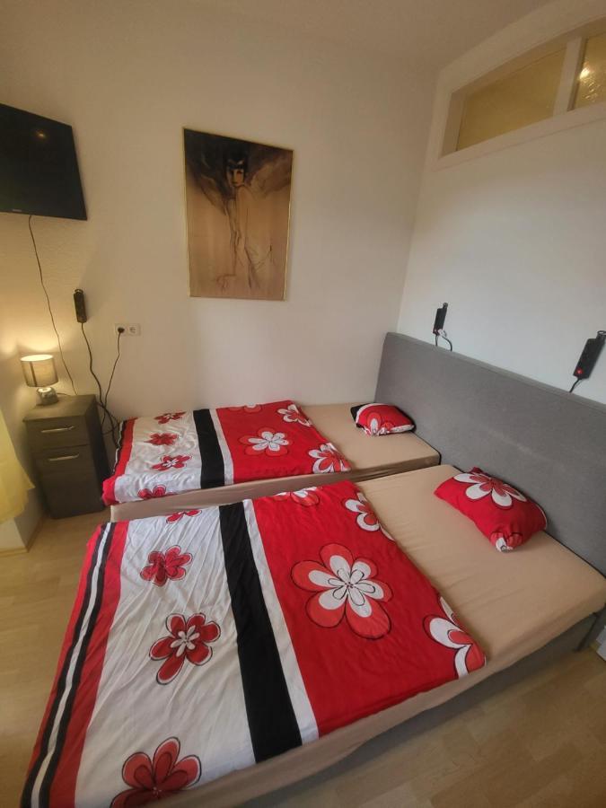 Apartmentzimmer Erfurt Exterior foto